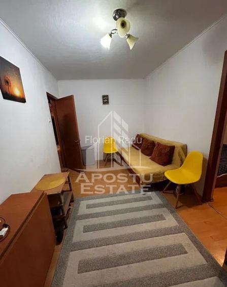 Apartament cu 2 camere, zona Sagului, AC