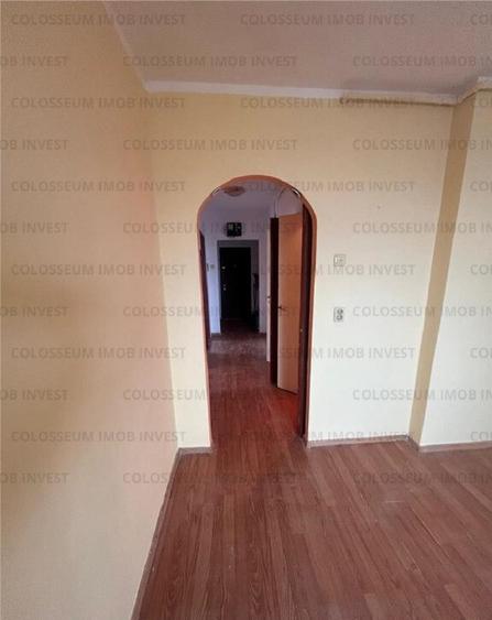 Apartament 3 camere, vedere panoramica, B-dul Vlahu?a, loca?ie premium - 11