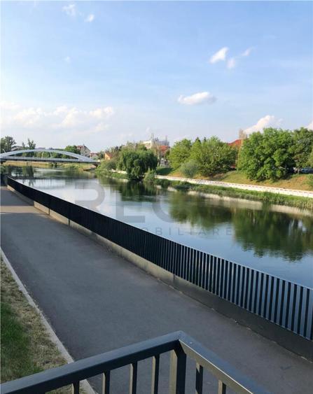 RECO . Studio ultracentral de inchiriat - 11