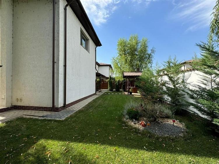 Vila P+1 de vanzare in Livada constructie caramida an 2020 - 22