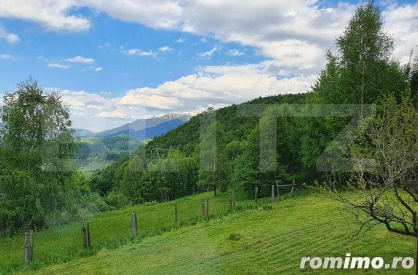 Casa de vacan?a, pretabila pentru pensiune in Moieciu - 9