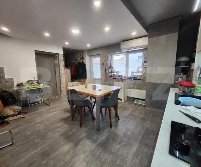 Casa cu 2 camere cu posibiliatte de inca 2, 102 mp+teren de 1000 mp, zona Unirii - 4