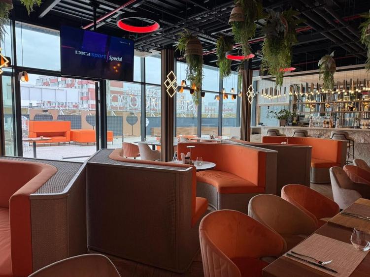 DE VANZARE AFACERE RESTAURANT , CU LOCATIEINCHIRIATA IN SEBASTIAN PROSPER MALL - 7