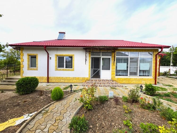 Casa cu 3 camere si garaj - teren 1180 MP - Oituz, jud. Constanta - 2