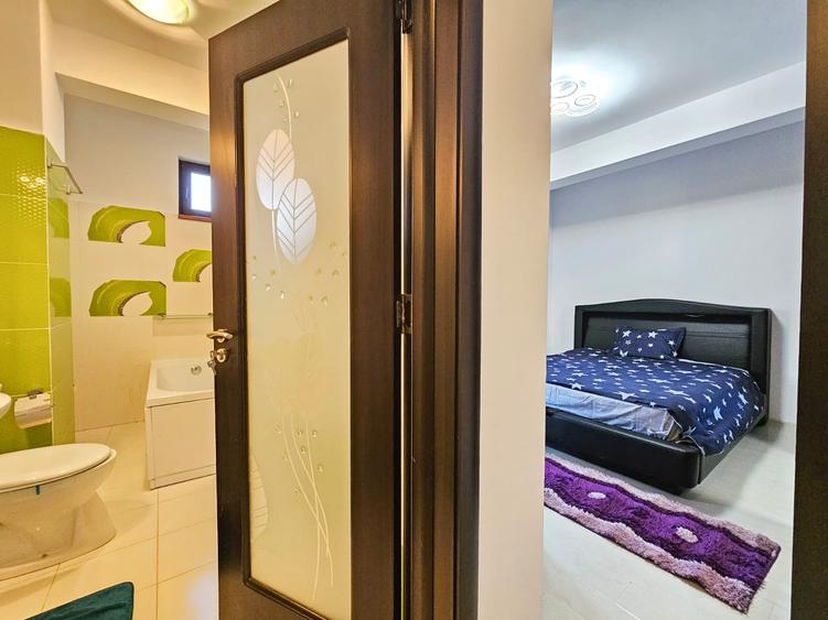 Apartament cu 3 camere decomandat în Drumul Taberei