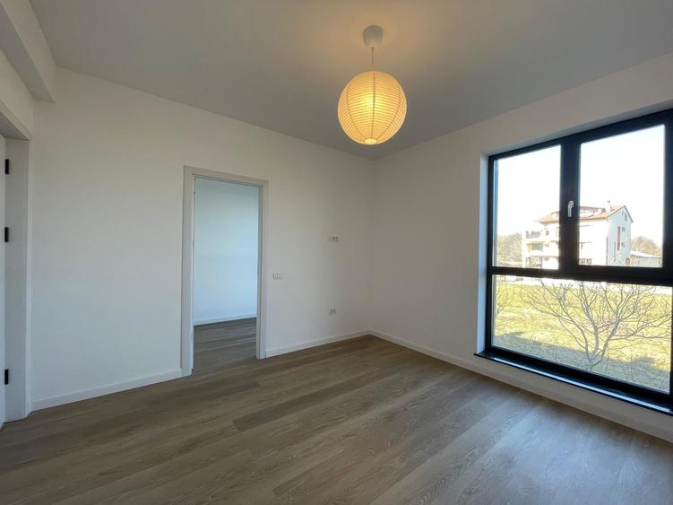 Doar sa vii cu mobila! Vila P+2+3-terasa, amenajata la cheie, parcare,TVA inclus - 26