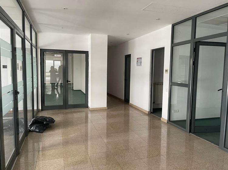 spatii depozitare si birouri - 4