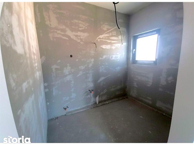 Vila P+E+Pod | 200 MP Utili | ?cheia | Drum Privat - 12