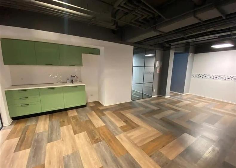 Birou de inchiriat - Metropolis Business Center - de la 230 mp - 11