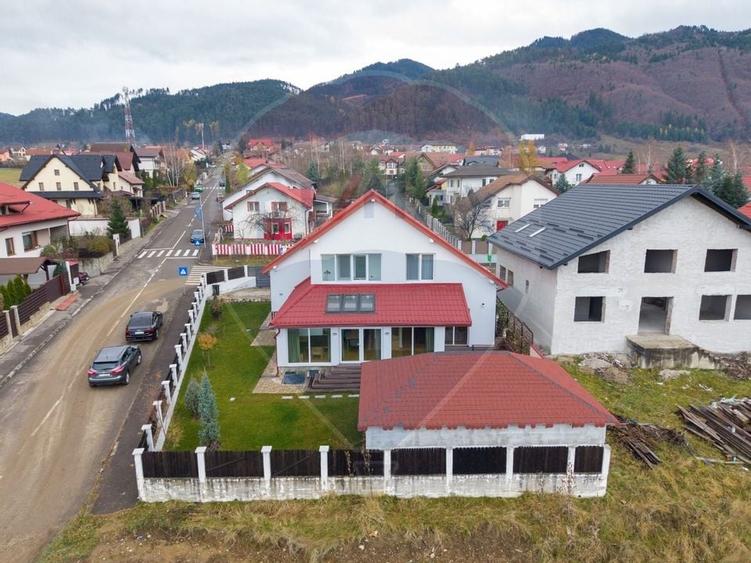 Casa premium - suprafete generoase Bunloc - 32