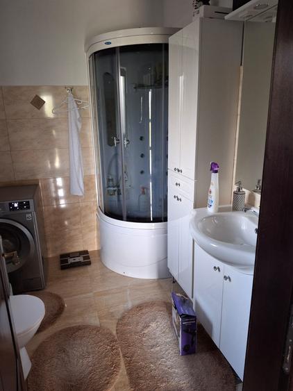 Casa cu etaj la Hudum - 7