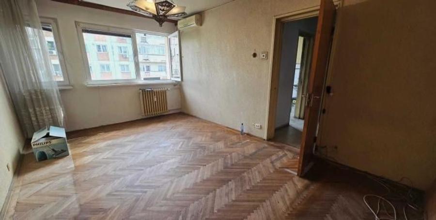 Titan metrou-stradal - 1