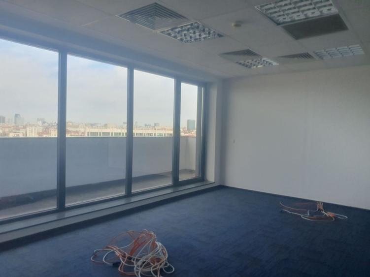 Cladire birouri in zona Izvor - 6