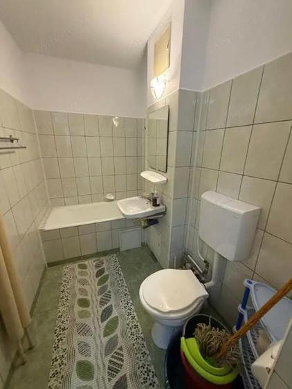 Garsoniera decomandata, 38 mp , etaj 3/4, zona Rovine - 8