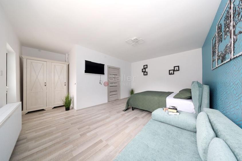 Proximitate imediata fata de Castelul Bran - 5