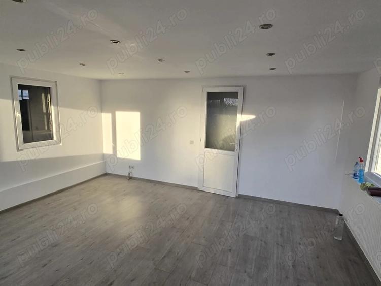 Inchiriez hala industriala - 6