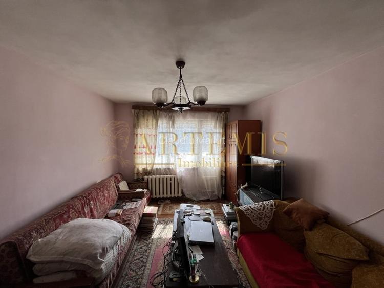Apartament de 2 camere, zona Ispirescu , etaj 3