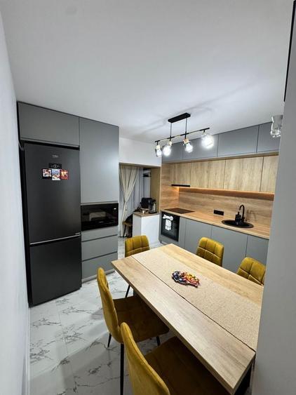 BRASADAS vinde ap 2 cam etajul 2 in Micro 17. - 1