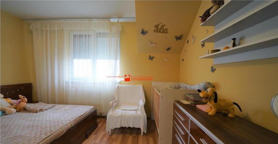 DUPLEX IN CARTIERUL ONCEA CU PARCARE SI CURTE - 10