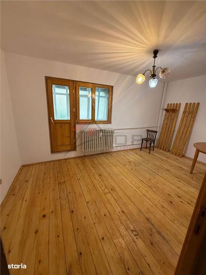 Apartament cu 3 camere decomandat - Pacurari - 8
