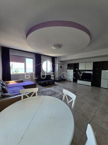 Apartament cu 3 camere decomandat, mobilat în Central