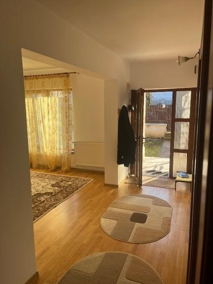 PROPRIETAR,vand casa Sura Mica,suprafata utila 92mp. - 12