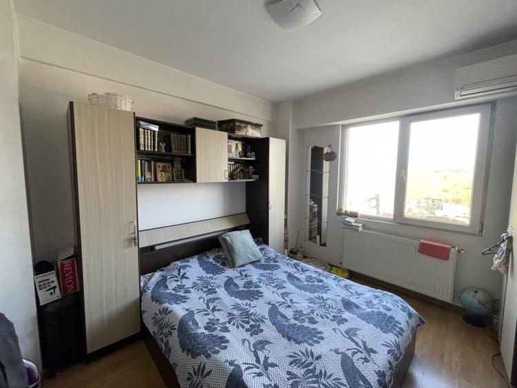 Prelungirea Ghencea, 2 camere, 55mp , etaj 2 din 5, mobilat, loc de parcare - 3