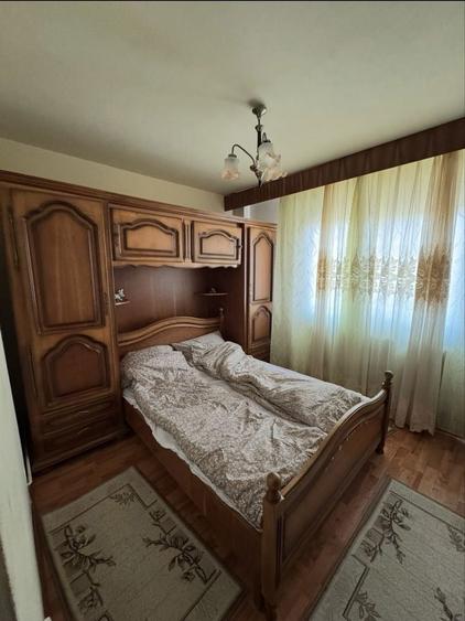 Apartament 3 camere de inchiriat - 2