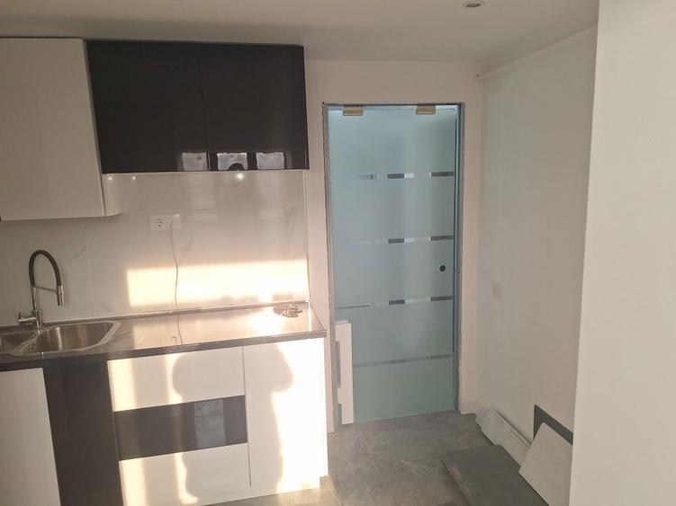 Apartament de vanzare - 8