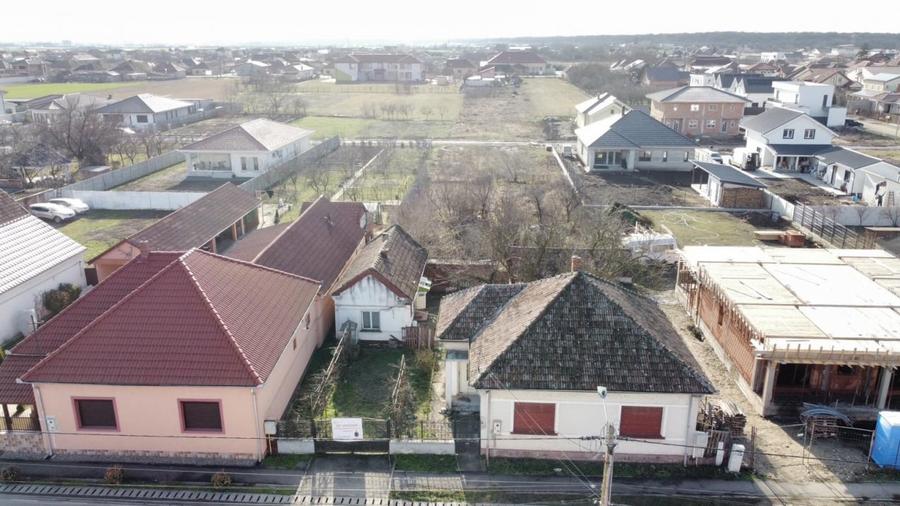 Casa demolabila + teren 855 mp, front 19 ml, utilitati complete – Giarmata Vii - 2