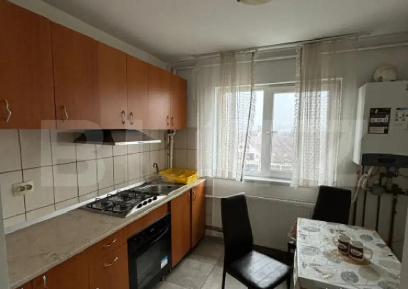 Apartament cu 2 camere zona Decebal - 5