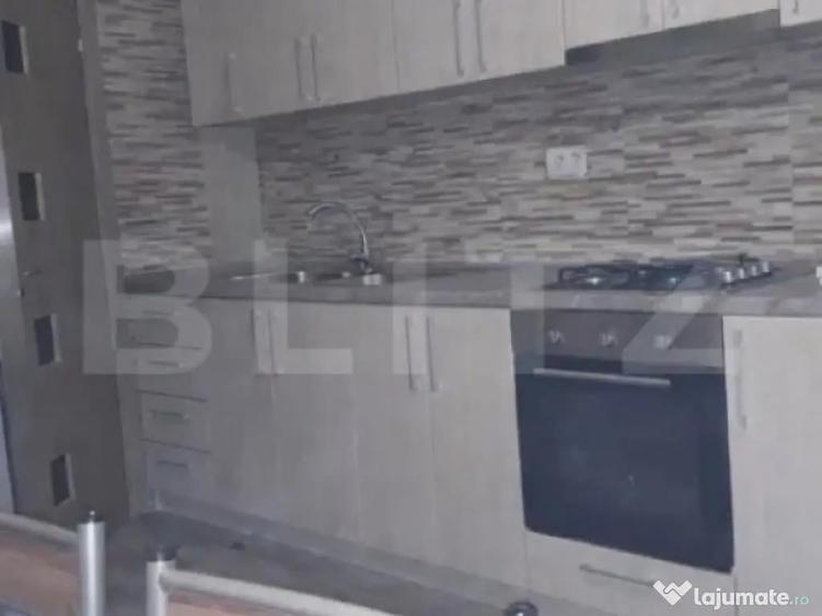 Apartament cu 2 camere, 47.5 mp, zona Micro 3 - 4