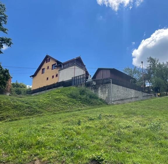 Vila Centrala cu Vedere Unica la Castelul Bran - 9