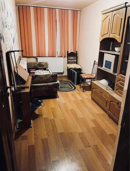 Apartament 4 camere, Etaj 1,zona Gradina,60 metri construi?i,Pre? 60.000 ,Suna?i la - 3