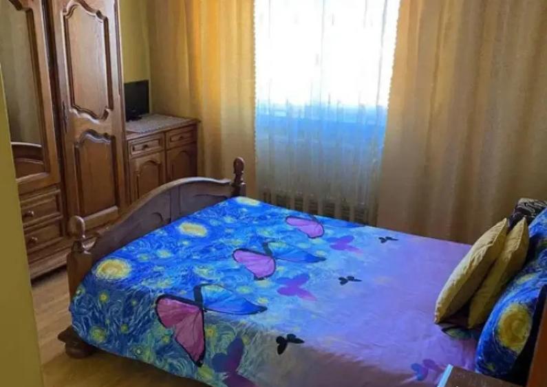 Apartament Cu 3 Camere Decomandate Zona Obcini - 2