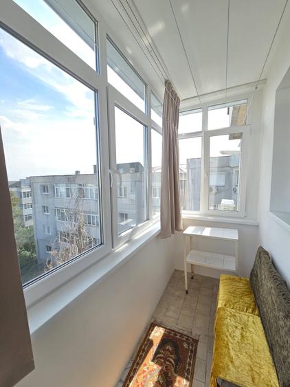 Apartament cu 2 camere decomandat în Mazepa 2