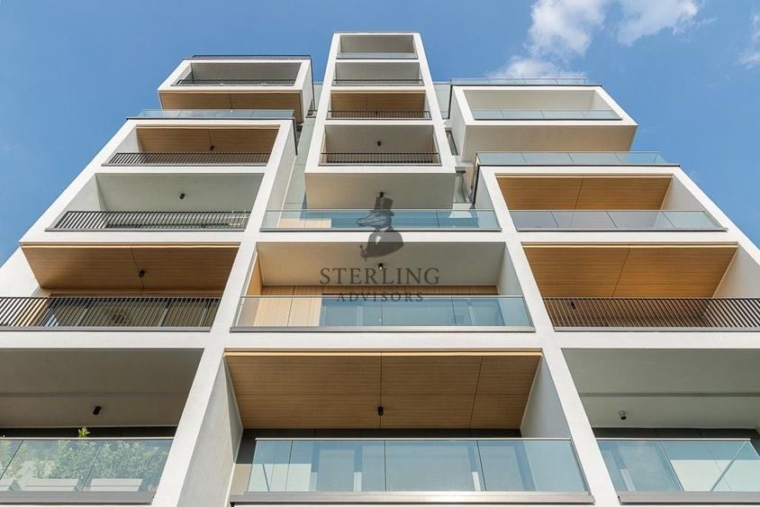 Floreasca - 3 camere cu vedere libera spre parc - 150 mp - 16