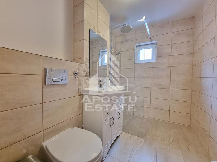 Apartament cu 3 camere decomandat în Lunei