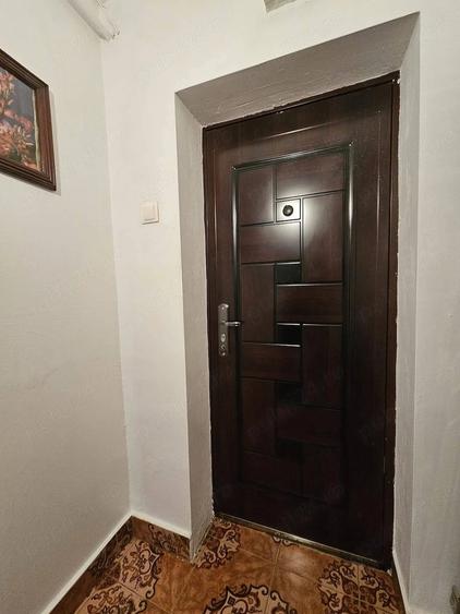 De vinzare apartament ,4 camere, 2 bai ,etj.2 - 4