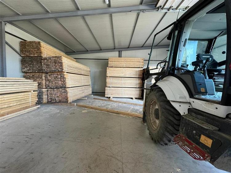 Hala industriala 275mp si teren 3185mp de vanzare in Garoafa - 10