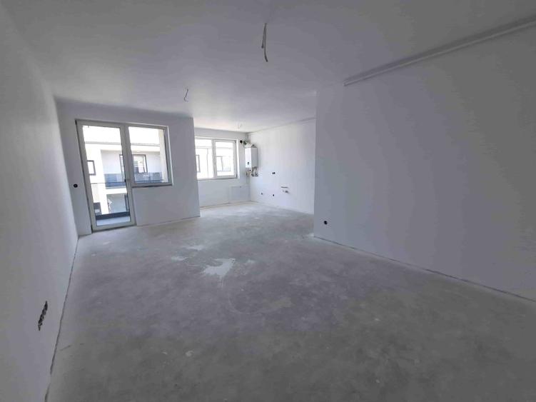 Apartamente 3  camere NOI, Parcare, Selimbar - 1