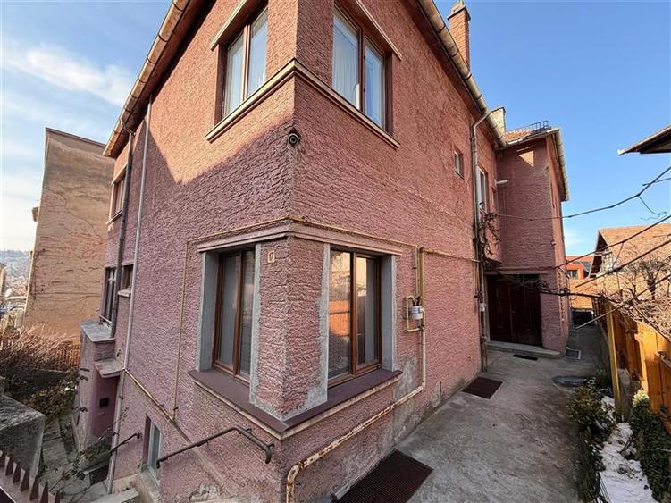 Apartament 4 camere, zona Centru - 33