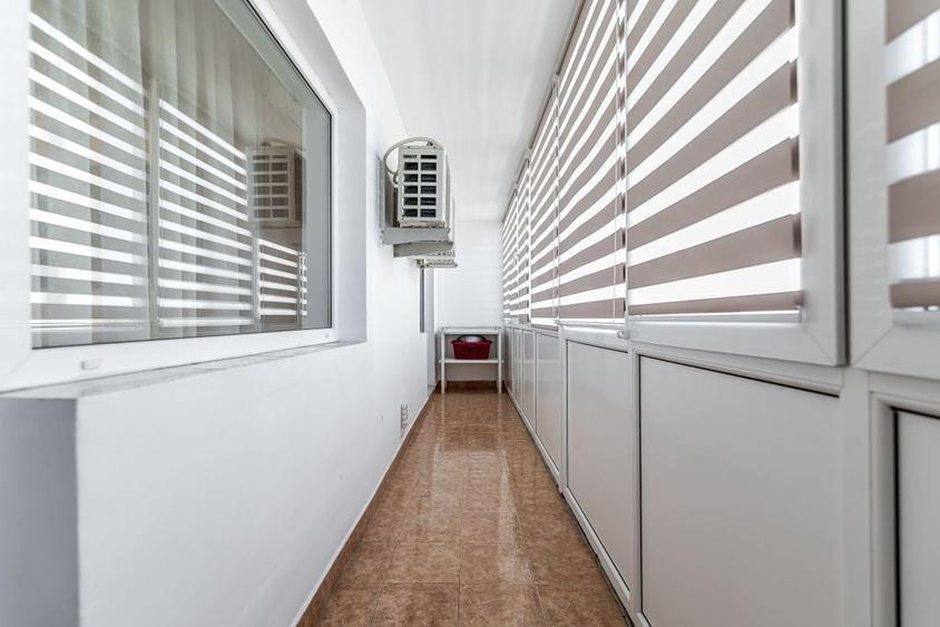 Apartament cu 5 camere decomandat în Central