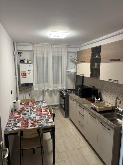 Prima închiriere,  2 camere decomandat,  Nou, Elegant si Confortabil, 50mp, - 1