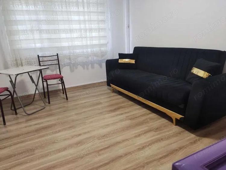 Garsonieră decomandată în Herăstrău