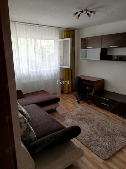 Proprietar inchiriez in Complexul Studen?esc , apartament 1 camera, centrala termica