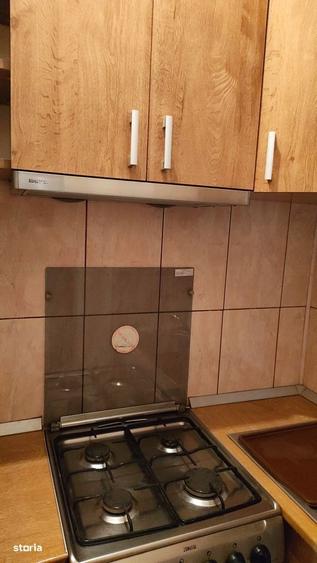 Apartament cu 2 camere, bucatarie separata ?i beci - 10