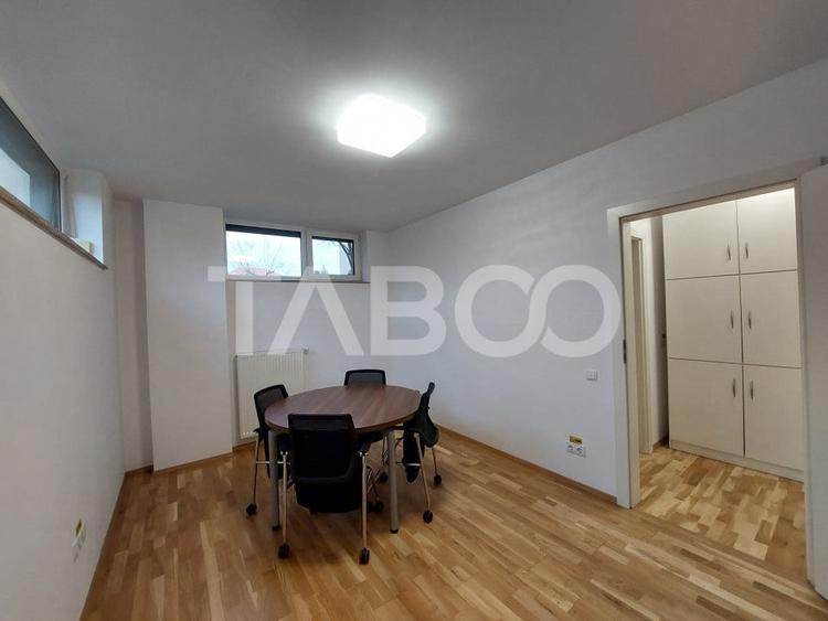 Spatiu pentru birouri de inchiriat 50mp zona centrala Sibiu - 2