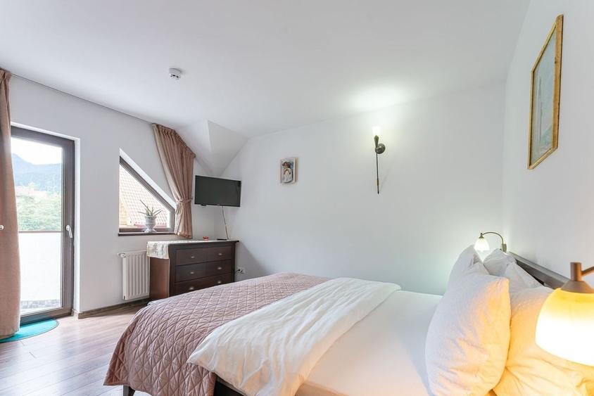 Pensiune de v&acirc;nzare &icirc;n Bran, cu rating 9.8 Booking și 4.9 Google - 23