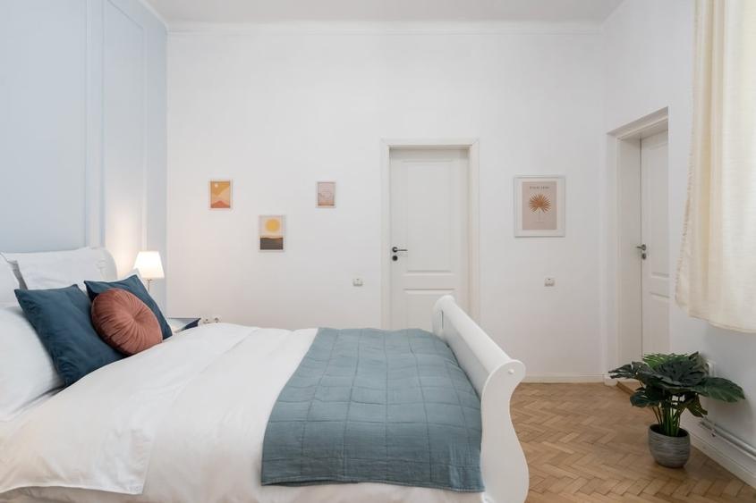 Apartament ultracentral, boem, renovat complet - 2